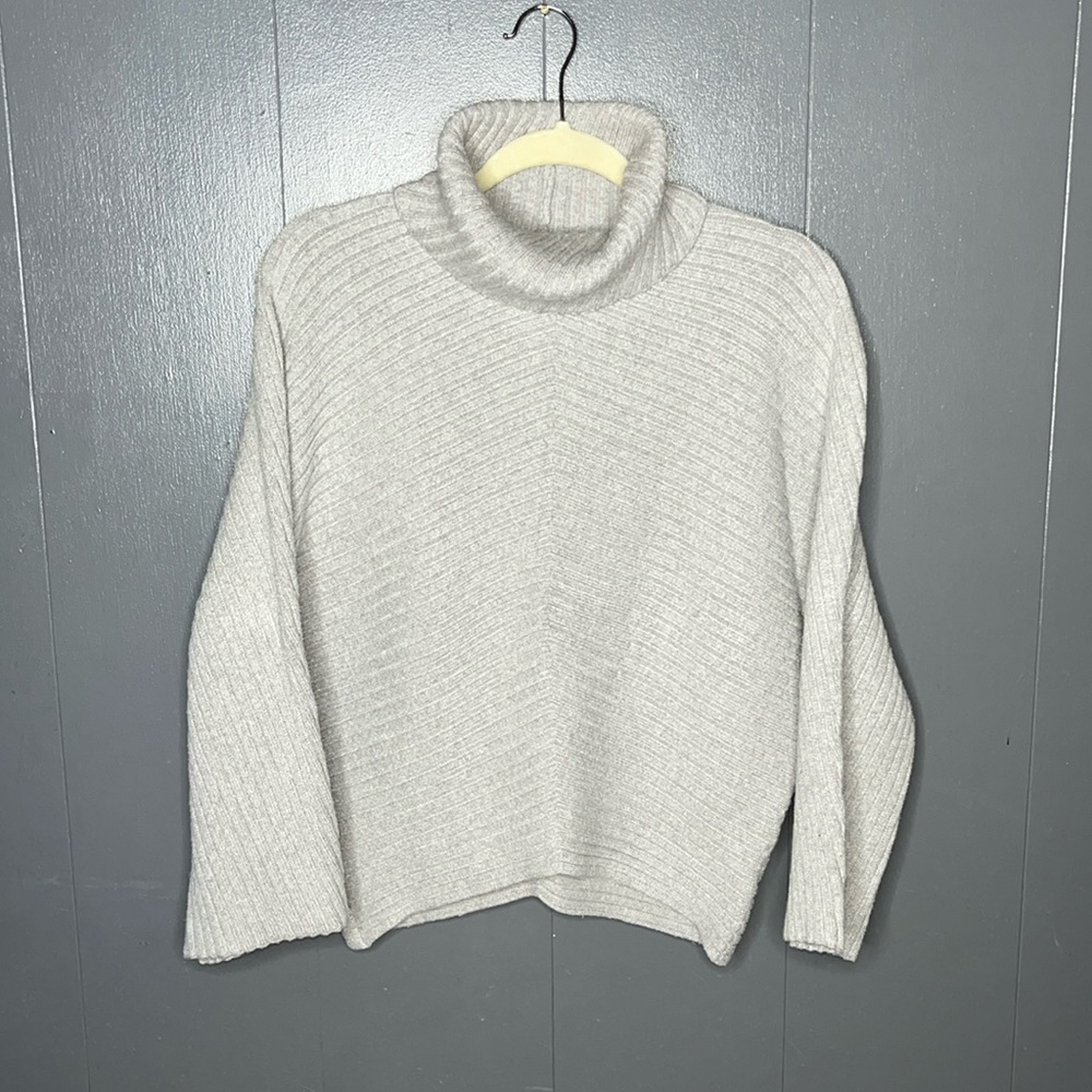 Anthropology MOTH Grey ribbed turtleneck sweater size small - Picture 11 of 11